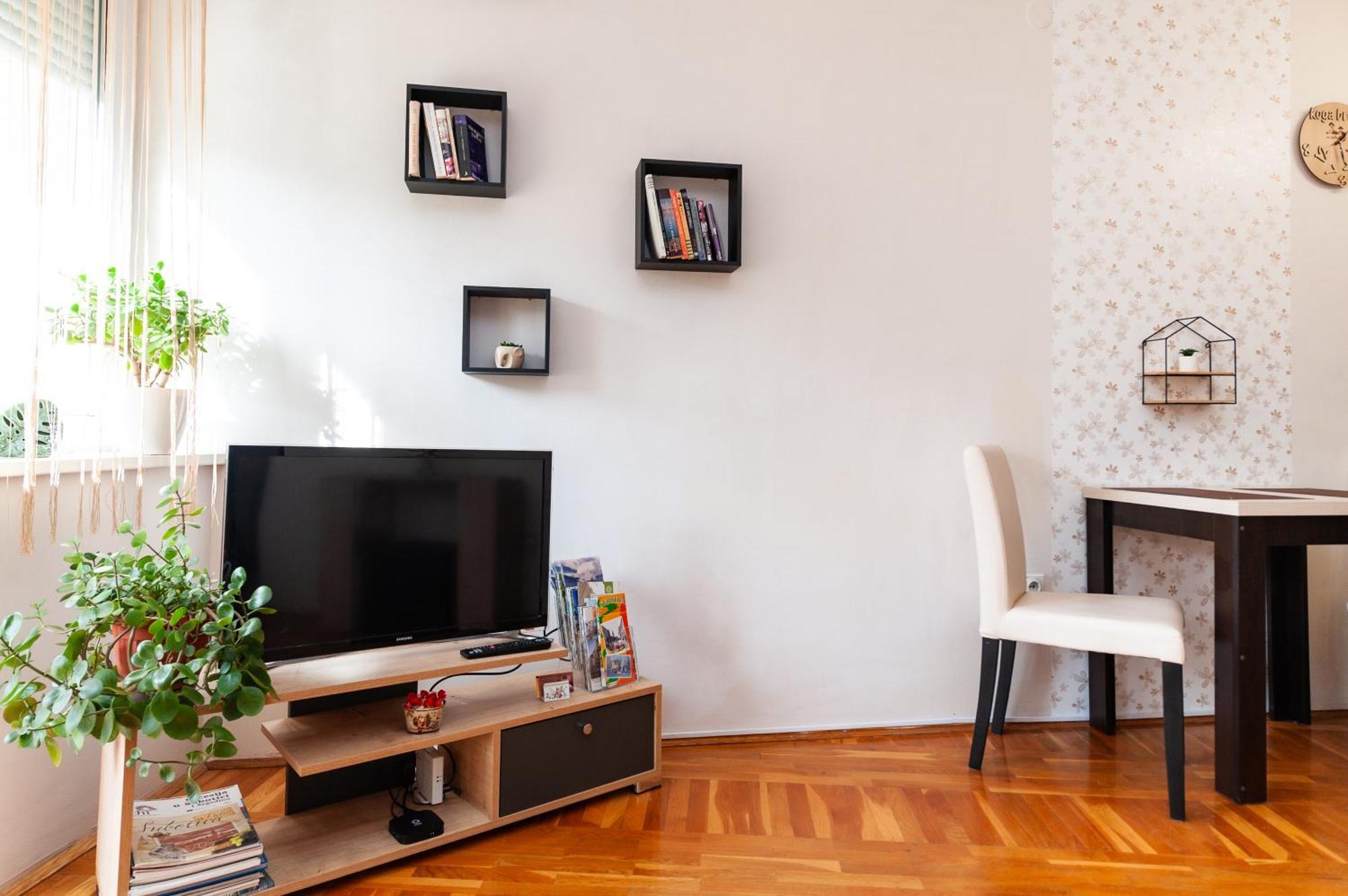 Momo'S Studio Apartment Суботиця Екстер'єр фото