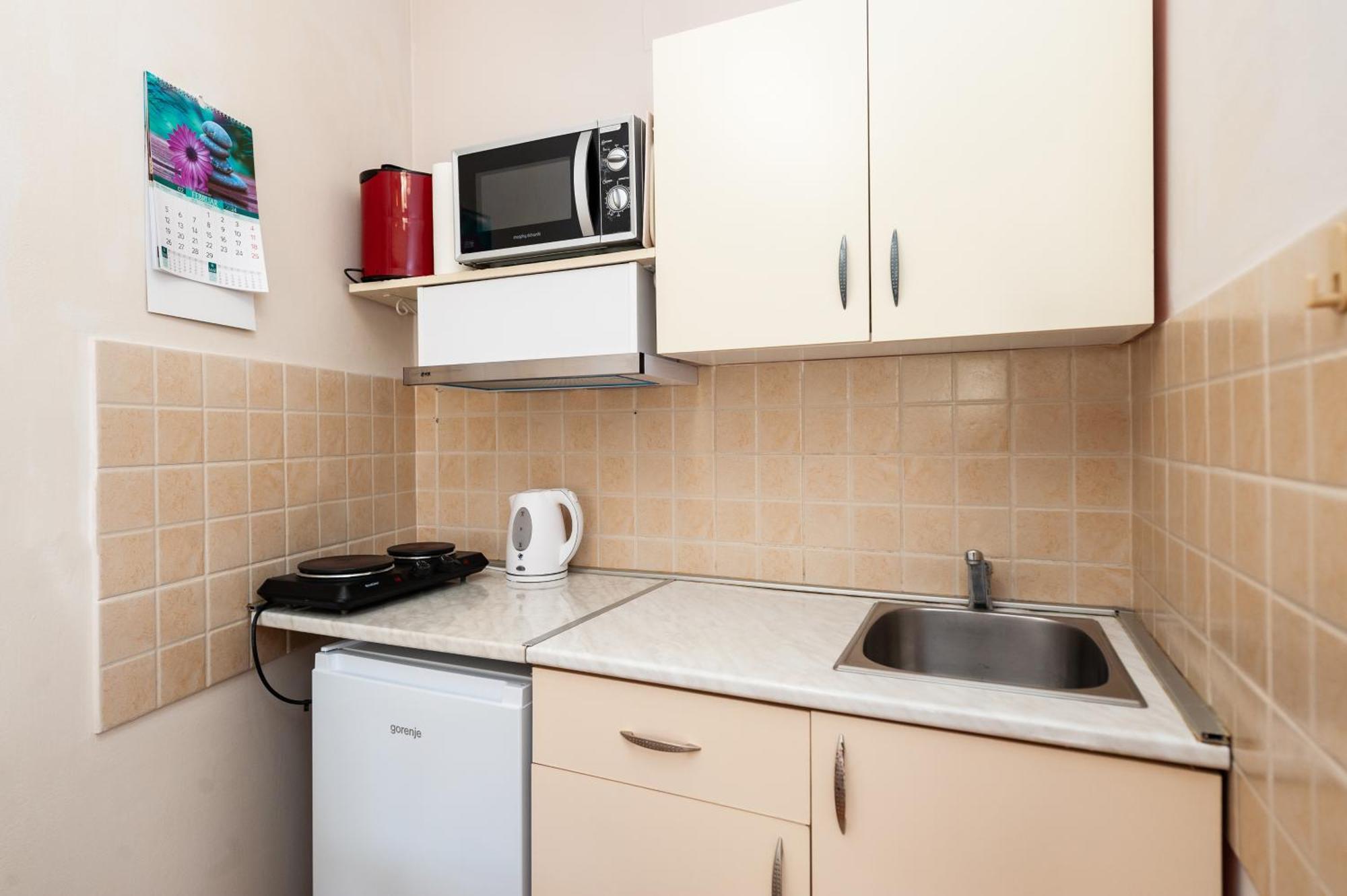 Momo'S Studio Apartment Суботиця Екстер'єр фото